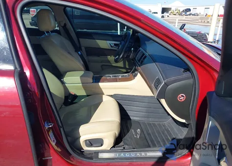 2013 Jaguar Xf I4 T from USA, damaged, VIN SAJWA0ES4DPS99363